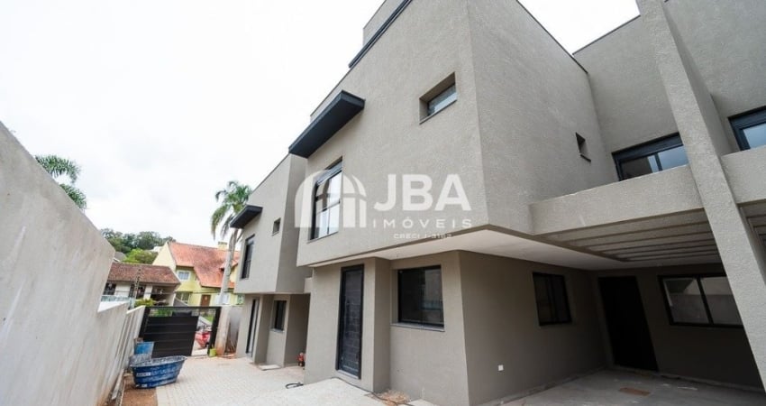 SOBRADOS NOVOS NO BAIRRO MERCÊS