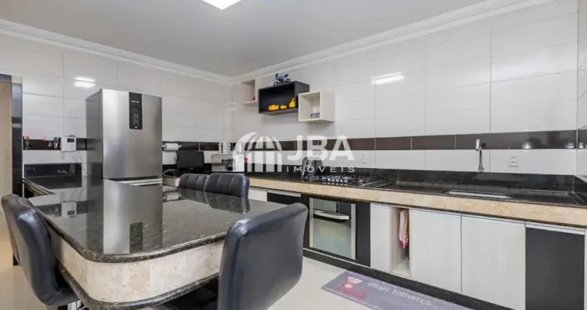 Casa com 3 quartos à venda na Rua Antônio Kamaroski, 64, Guaraituba, Colombo