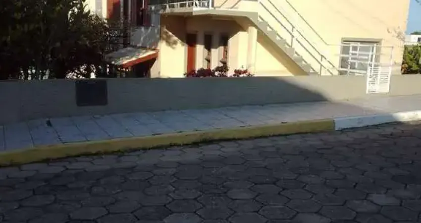 Casa à venda com 5 dormitórios,  ingleses do rio vermelho, florianópolis, sc