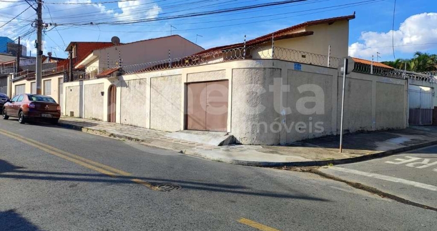 Casa para Venda em Sorocaba, Parque Manchester, 2 dormitórios, 1 banheiro, 2 vagas