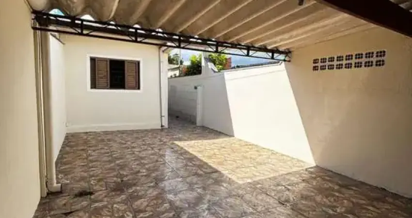Casa para Venda em Sorocaba, Vila Olímpia, 1 dormitório, 1 banheiro, 2 vagas