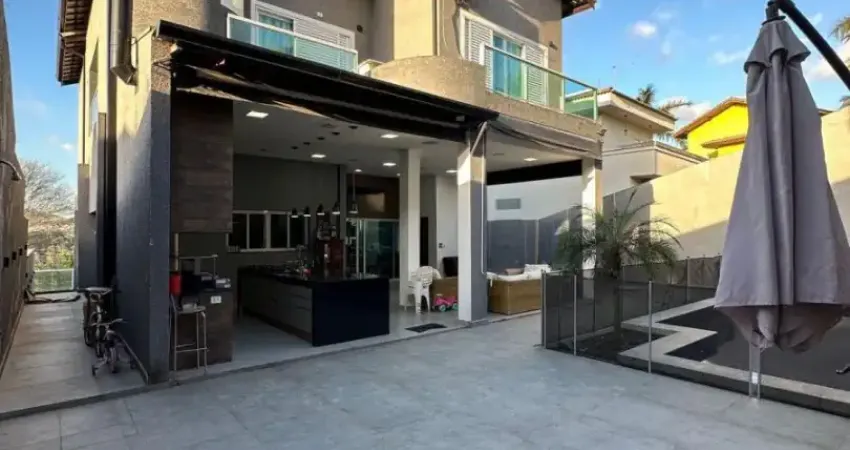 Casa sobrado locaçao no condominio taruma santana de parnaiba