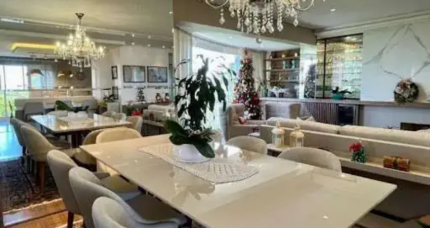 Apartamento Finamente Decorado com 3 Suítes no Ecoville!!!