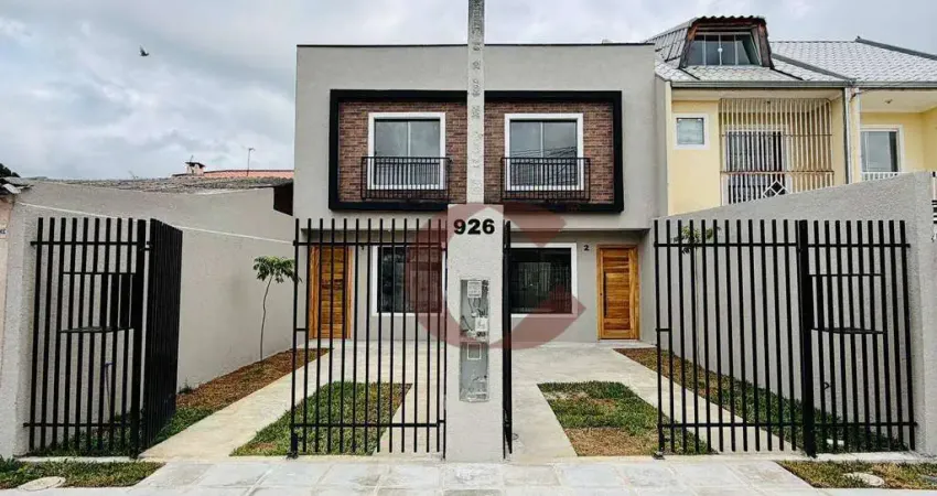 Casa com 3 quartos, 80m² privativos, 2 vagas de garagem, no CIC, Curitiba-PR