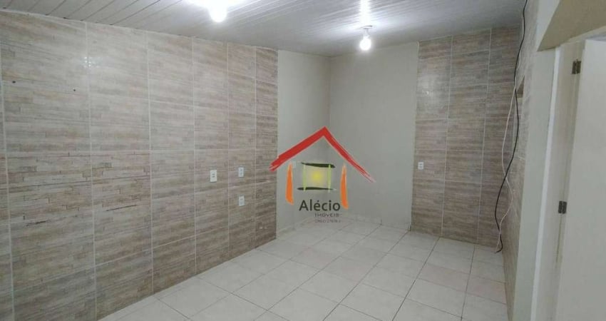 Casa com 2 dormitórios para alugar, 50 m² por R$ 1.800/mês - Vila Hortolândia - Jundiaí/SP