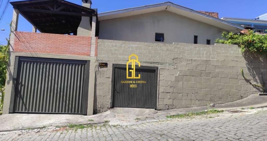 Sobrado à venda no bairro Desvio Rizzo em Caxias do Sul/RS