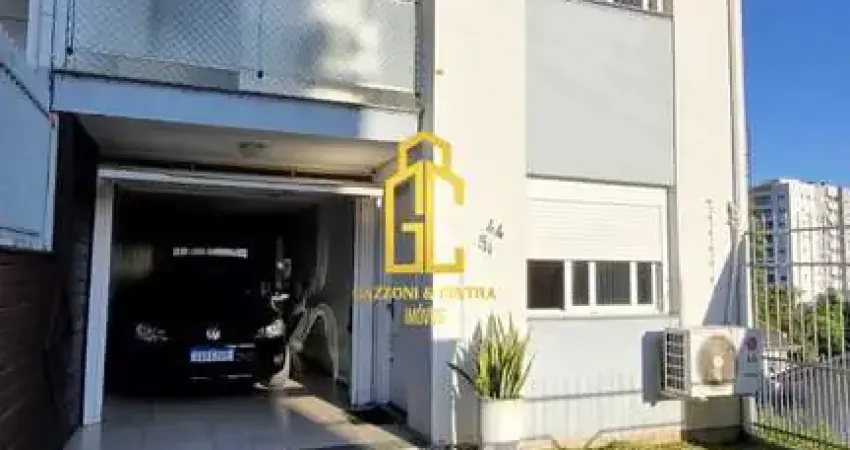 Sobrado à venda no bairro Colina Sorriso - Caxias do Sul/RS