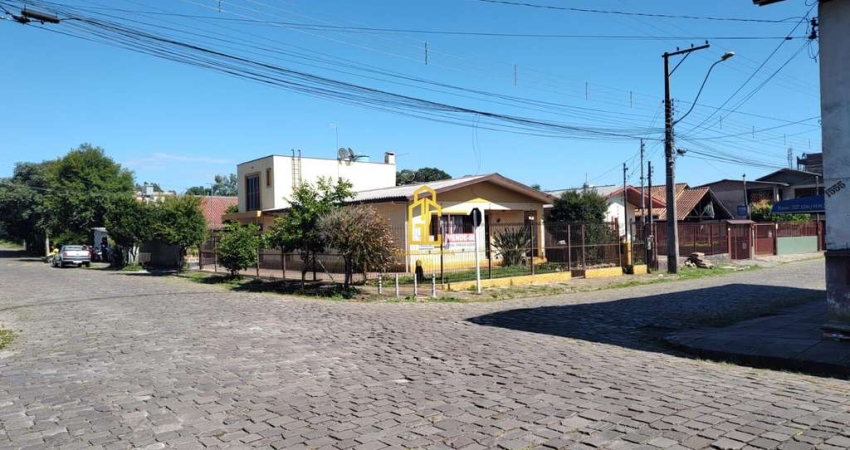 Casa à venda no bairro Desvio Rizzo - Caxias do Sul/RS