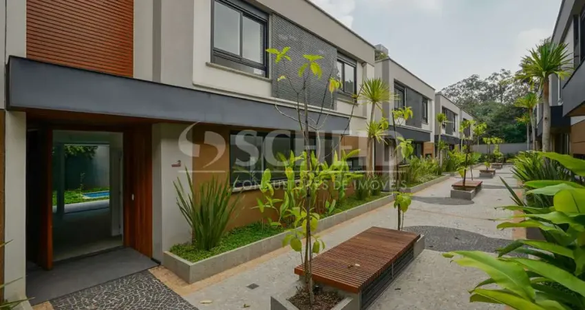 Casa à venda em Condomínio no Alto da Boa Vista com 4 quartos todos suítes.