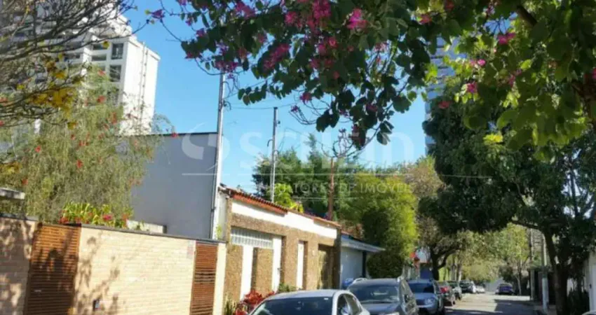 Casa térrea brooklin 212m2 4 suites 4 vagas 4 cozinhas quintal brooklin churrasqueira - 4 cozinhas.