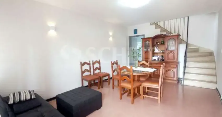 Sobrado de 205m² com 3 quartos e 2 vagas à venda na Vila Alexandria - SP