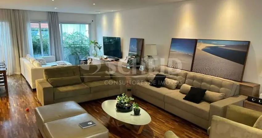 Casa de Condomínio no Brooklin Novo com 4 Quartos e 6 banheiros à Venda, 399 m²