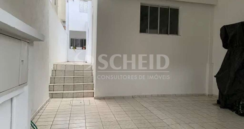 Casa 65m² no Jardim Marajoara, com 2 dormitórios e 1 casa nos fundos.