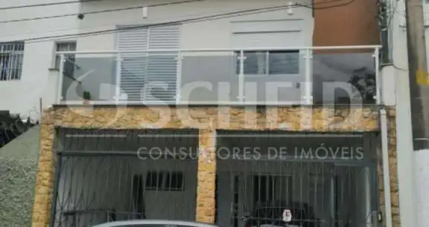 Casa para locação com 234m², 2 suítes no Campo Grande.