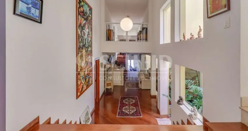 Casa a venda no alto da boa vista com 5 quartos suites e 4 vagas de garagem.