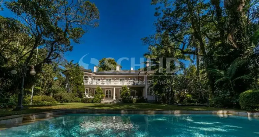 Condomínio de alto padrão na chacara flora na parte alto do condomínio linda vista para o bosque.