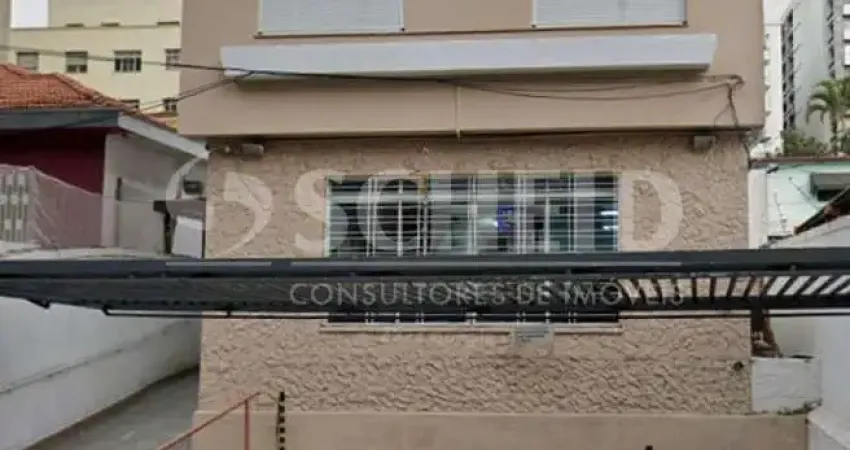 Oportunidade Comercial na Avenida Santo Amaro: Espaço Versátil com Histórico de Clínica Médica