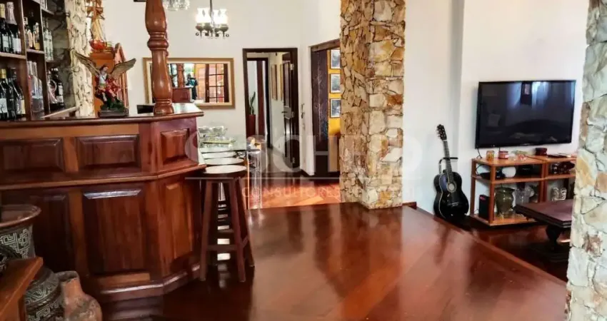 Casa à venda de 245,00m² útil, com 5 quartos, no Jardim Prudência.