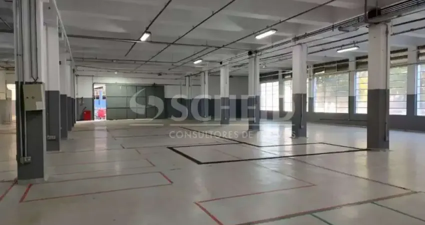 Galpão para Locação em Condomínio Logístico - 1.662 m², 3 Docas, 8 Vagas