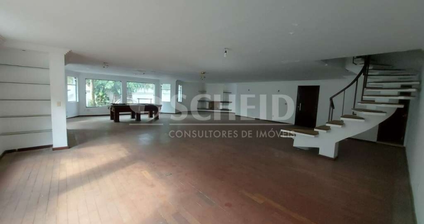 Imóvel Comercial à Venda no Jd. Guedala, 600m², com Piscina, Jacuzzi, 4 quartos,  sala ampla.