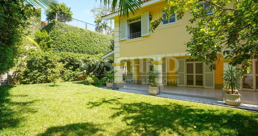 Casa de Alto Padrão com Segurança  Total no Alto da Boa Vista!