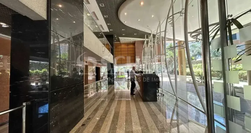 Escritório com 86m² e 2 vagas à venda próximo à Berrini