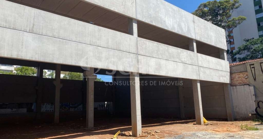ALUGA-SE GALPAO COMERCIAL 600m2 - possibilidade de aumentar pra 1180m2