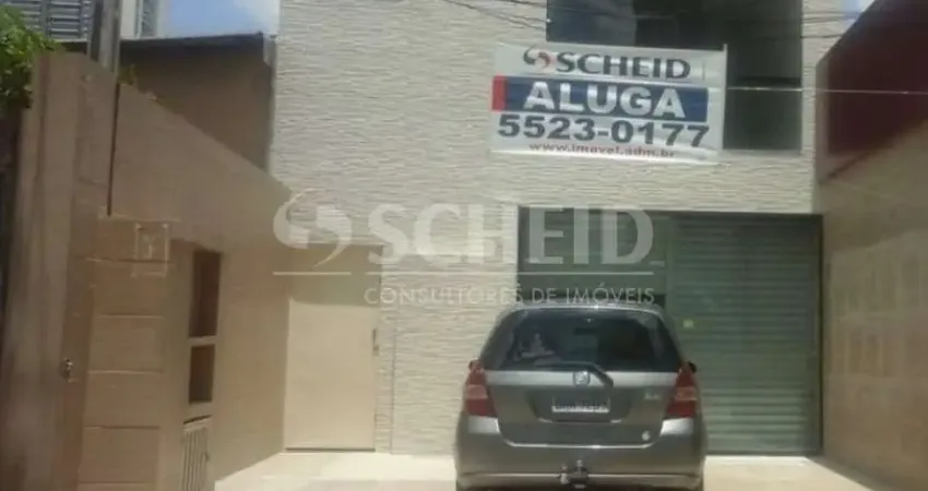 Prédio comercial com 220m2 com vagas na frente em ótima localização na Chácara Santo Antonio