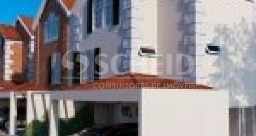 Casa em Condomínio