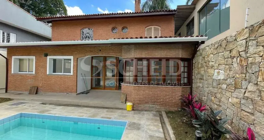 Casa no alto da boa vista, com piscina e área gourmet , e 4 quartos