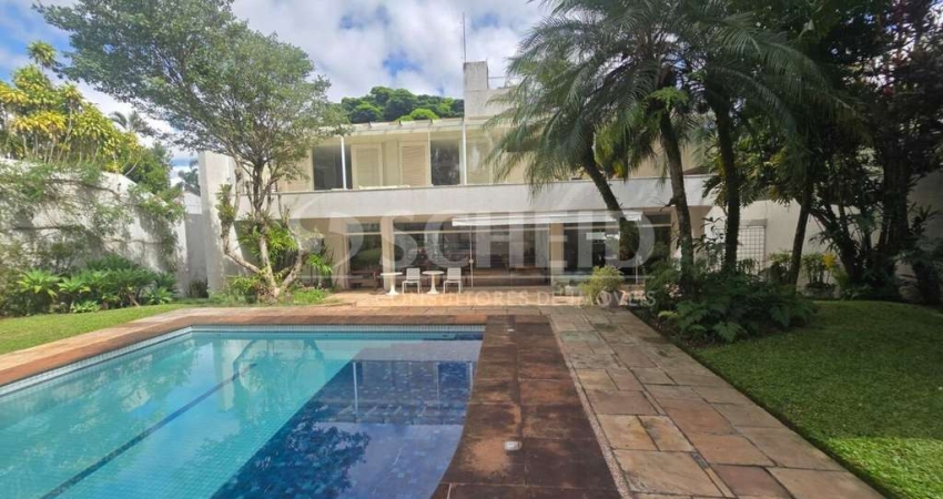 Casa com terreno amplo, 1200mt, Alto da Boa Vista !