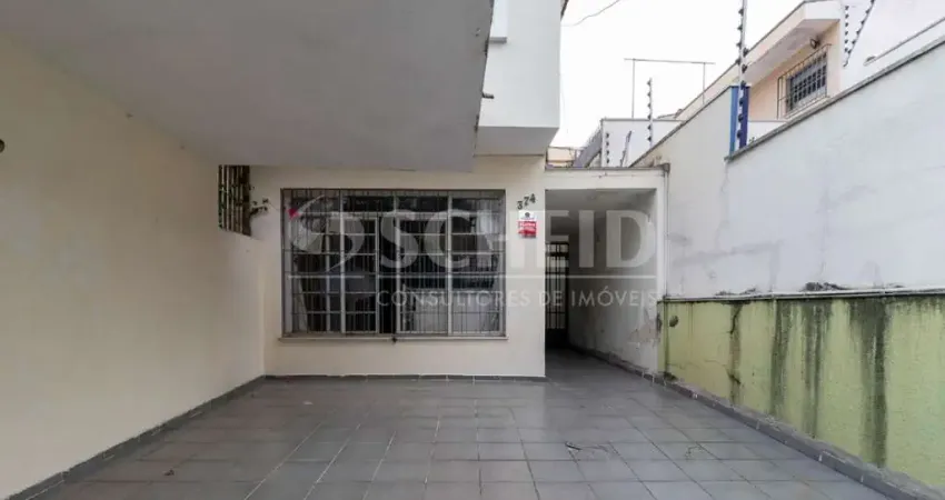 Vende-se Sobrado 129m2, 3 Dormitórios, 1 Suíte, Elevador, 2 Vagas R$760.000,00