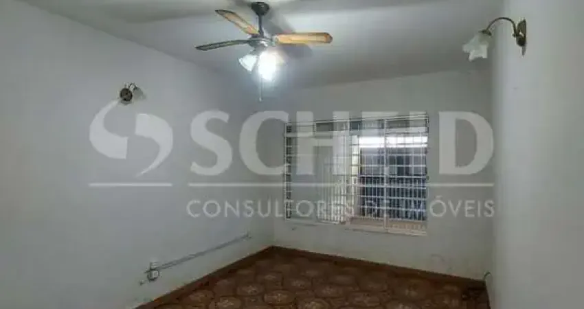 Casa a venda de 135,00m² útil, com 3 quartos, na Vila Santa Catarina.