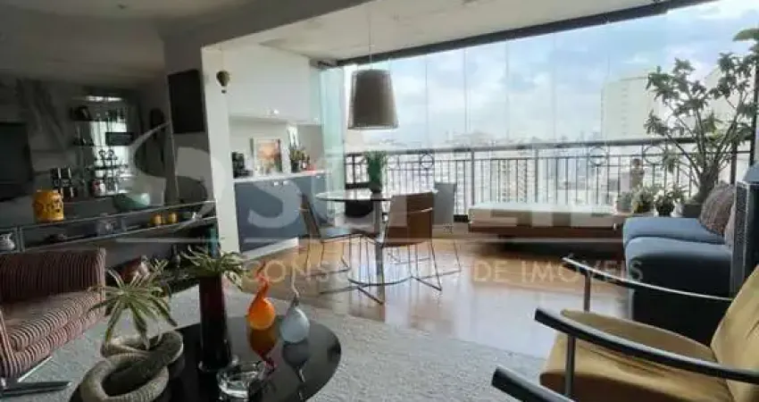 Apartamento à venda em Moema, 126 m², 3 quartos (1 suíte), 2  vagas