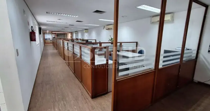 Casa comercial com 4 salas à venda na Rua Diogo Quadros, --, Chácara Santo Antônio, São Paulo