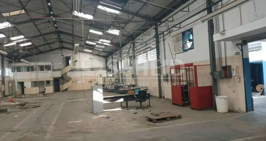 Galpão para locação na região do socorro com 2370 m²