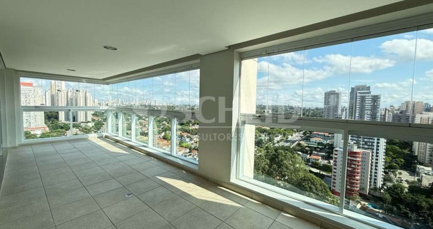 Apartamento Alto Padrão no Coração do Campo Belo , 206 m² | Andar Alto | Vista Livre