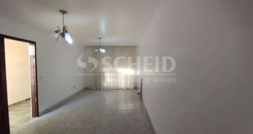 Sobrado a venda com 03 Dormitórios - Edicula e 02 Vagas - Campo Grande