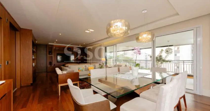 Apartamento á Venda no Alto da Boa Vista com 208m², 3 quartos sendo 3 suítes, 4 vagas.