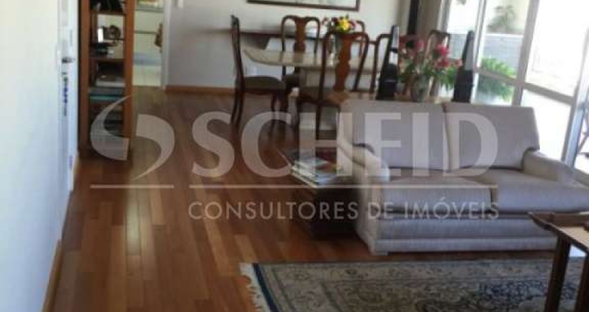 APARTAMENTO PRONTO PARA MORAR! 190m², 4 DORMS, 3 SUITES, REPLETO DE ARMÁRIOS!
