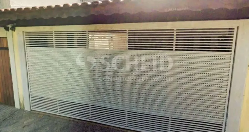 Casa Térrea à Venda no Jardim Prudência, com 120m², 2 dormitórios e 2 vagas