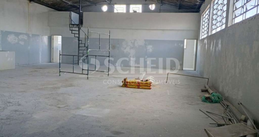 Galpão para alugar de 581,00m² útil, no Interlagos.