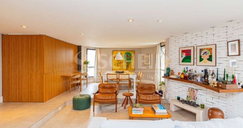 Apartamento a venda de 172,00m² útil, com 3 quartos e 3 vagas, em Moema.