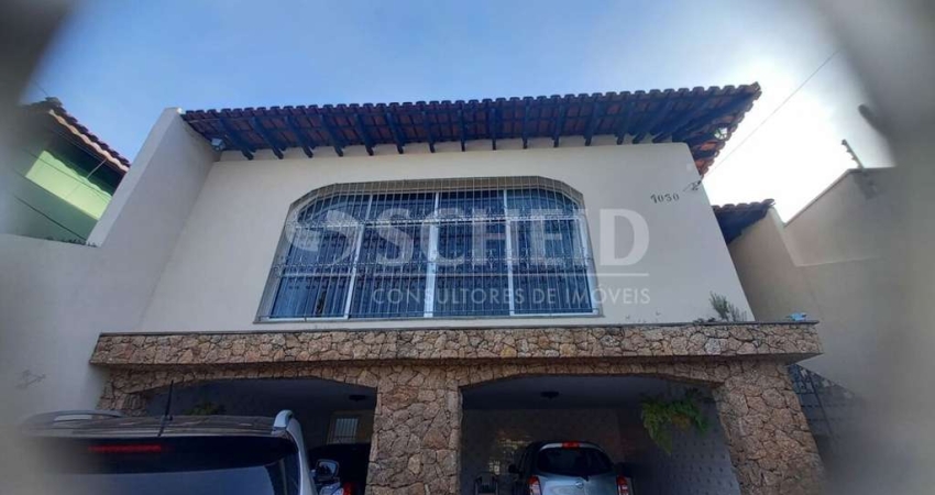 Casa em  Interlagos