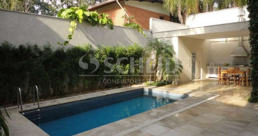 Casa à venda com com 4 dormitórios no Jardim marajoara.