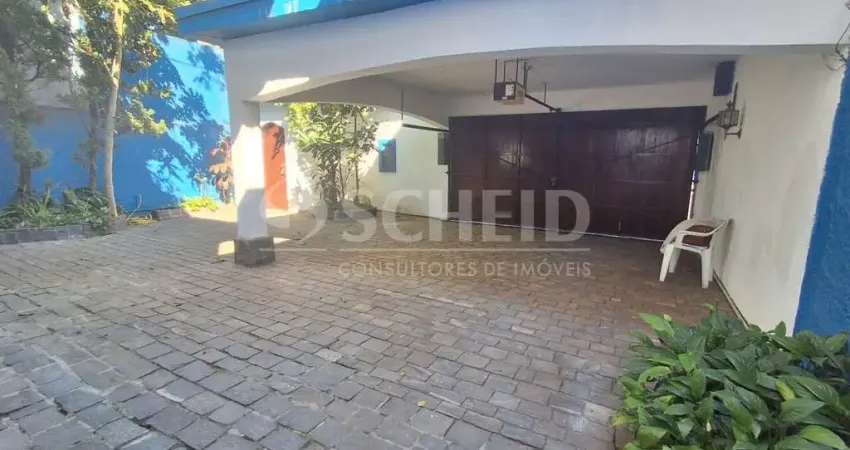 Casa à Venda no Brooklin com 444m², 4 dormitórios (3 suítes) e 4 vagas