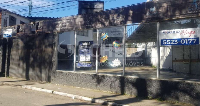 Ótimo Galpão de 1.500m²comercial para locação no Jd Marajoara ao lado Padaria Santa Micaela