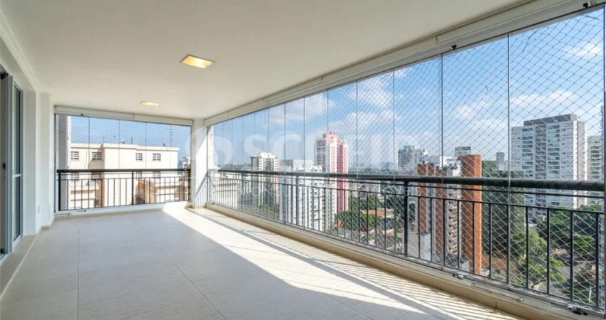 Apartamento 202m com 4 quartos e 4 vagas à venda em Vila Mascote - SP