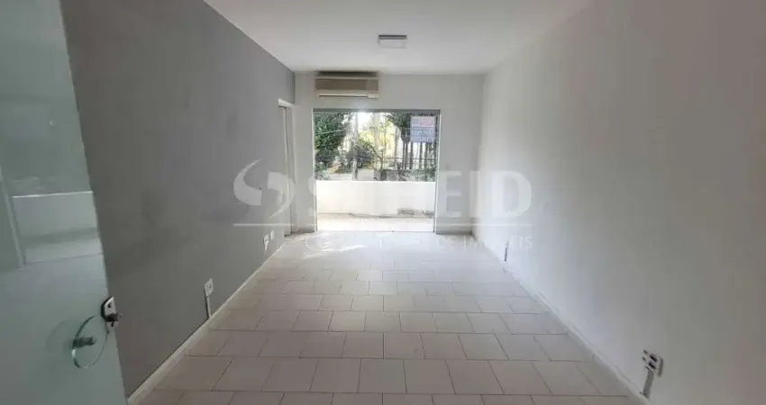 Sala comercial de 30m2, sendo sobreloja, em ótima localização no Jardim Marajoara