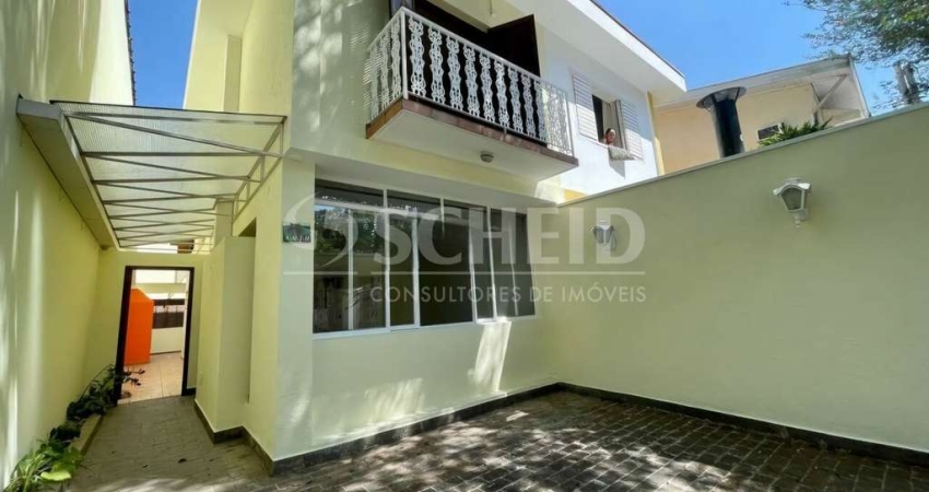 Sobrado de Vila à Venda na Granja Julieta com 182m², 3 dormitórios (1 suíte) e 1 vaga